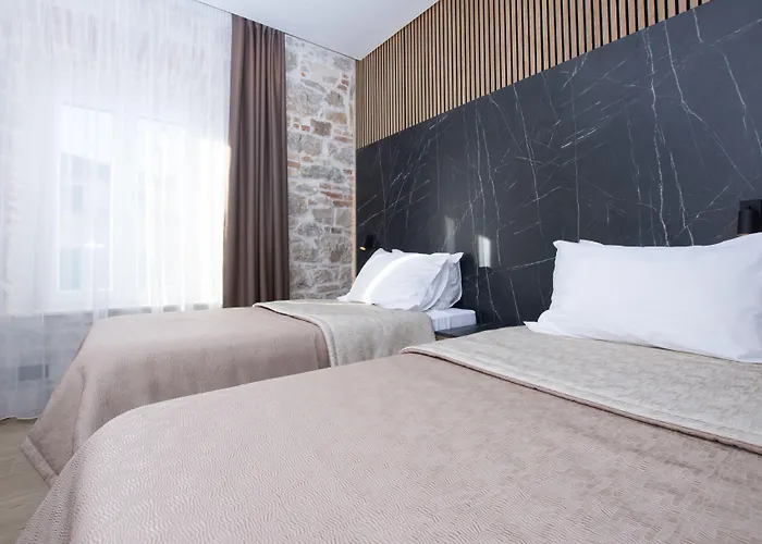 Отель A Heritage